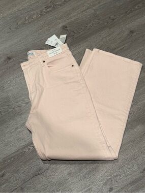 Abercrombie 90’s Relaxed High-Rise Straight Leg Jeans *NWT*